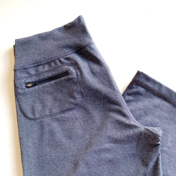 Lululemon Relaxed Fit Crop II - Picture 4 of 12